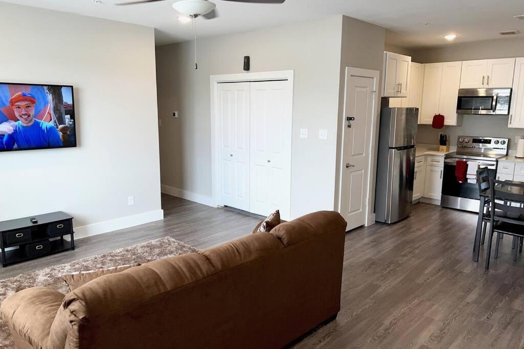 Welcome To Our Spacious 2-Bedroom 2-Bathroom Located In The City Of Houston, Texas! Kültér fotó